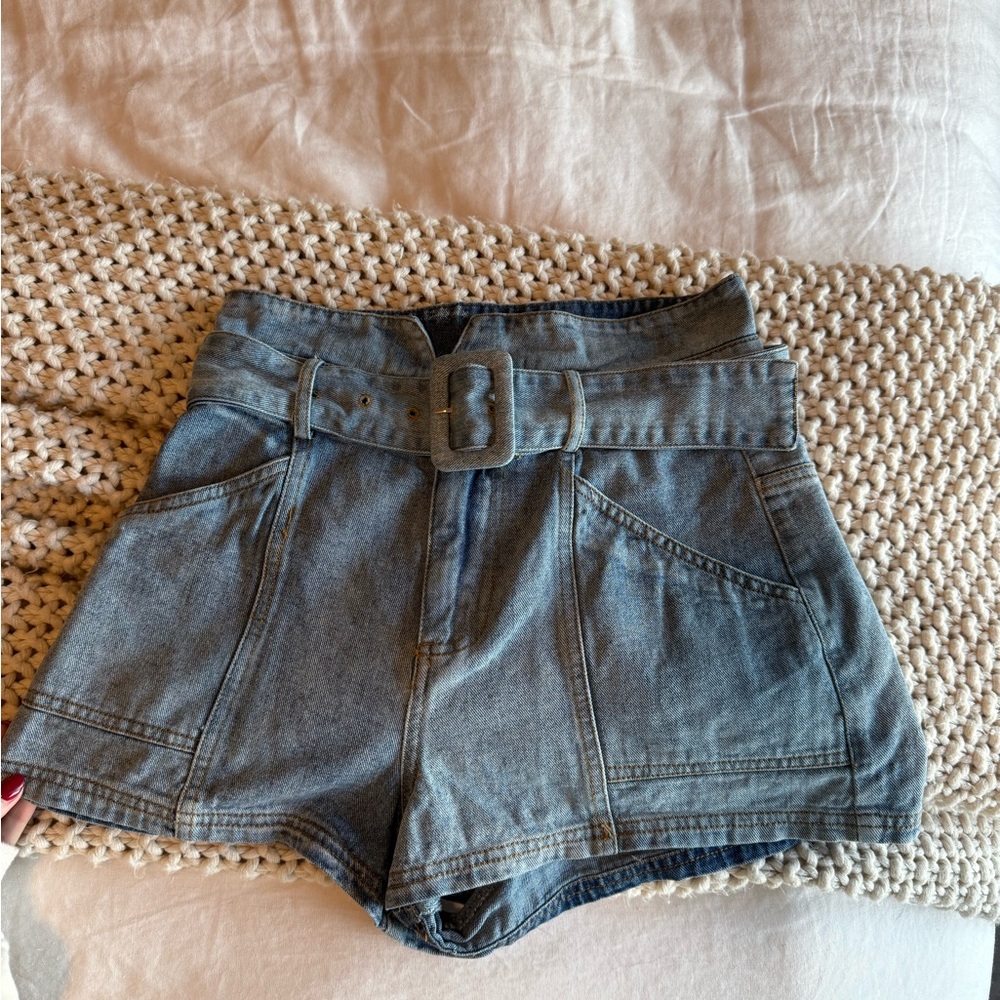 Vici Blue High-Waisted Belted Shorts